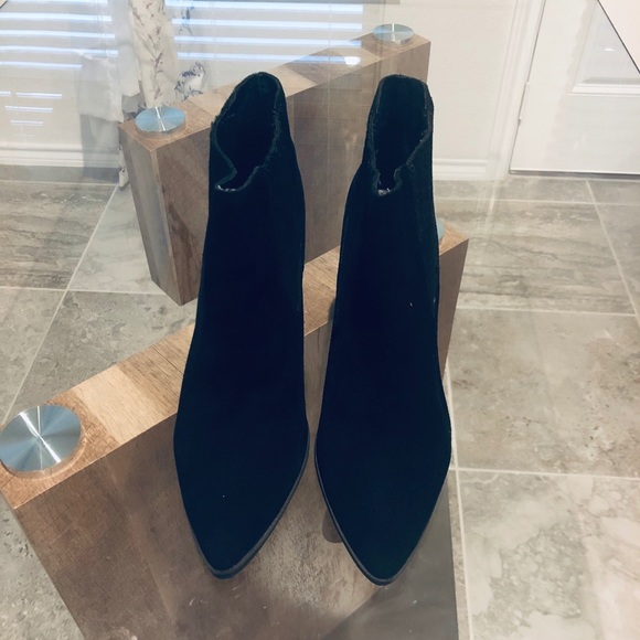 Adam Tucker Suede Leather Wedge Ankle Boots Size 11M New in Box Retail $140 - Picture 6 of 9